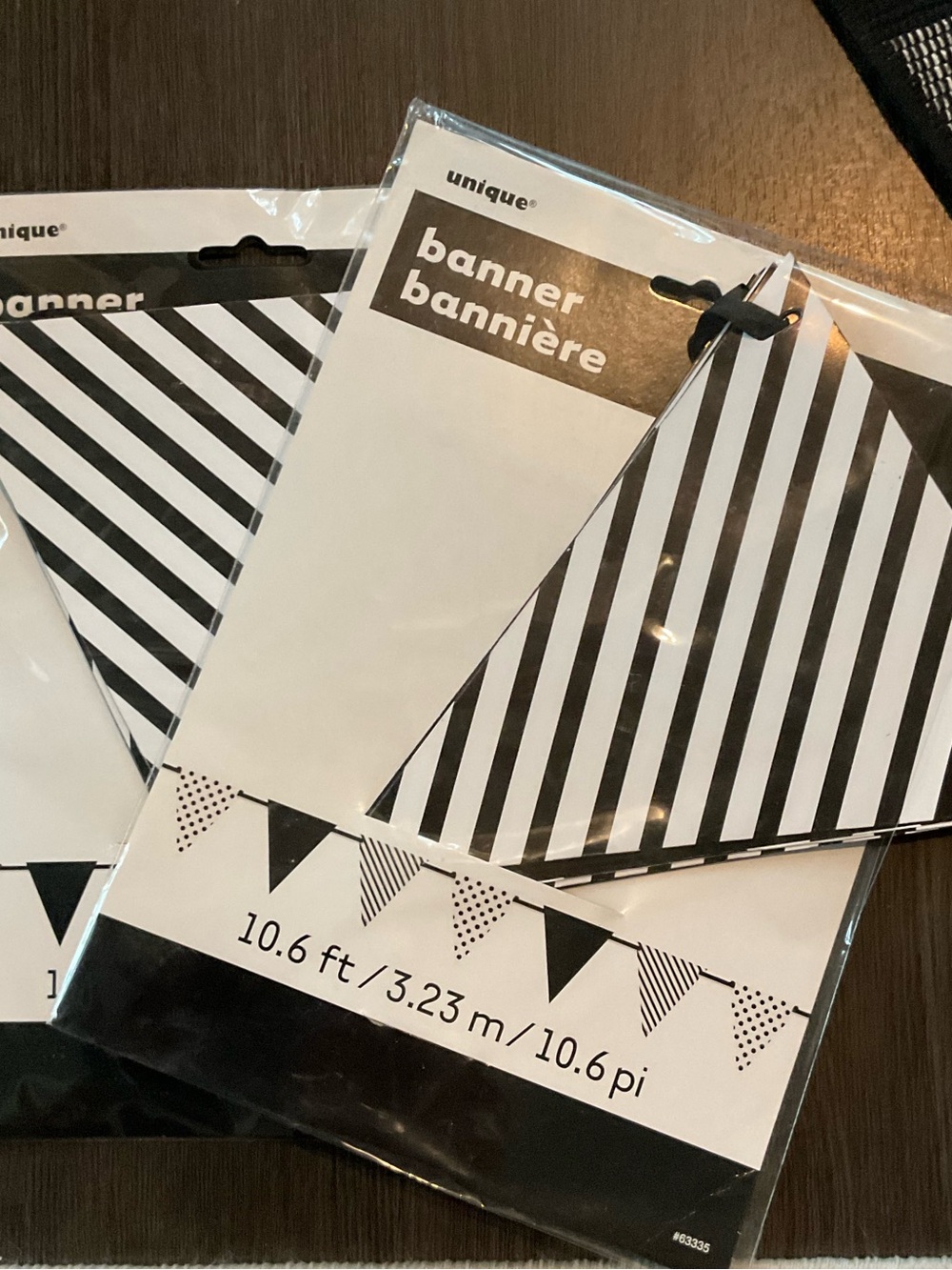 Nique Black and White Striped Party Banner Garland
